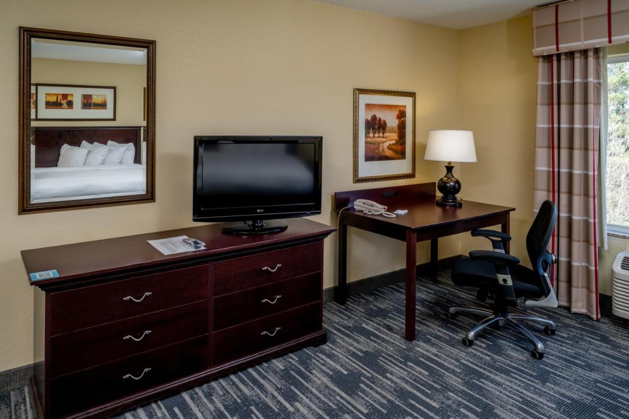 Country Inn & Suites By Radisson, Princeton, Wv Экстерьер фото