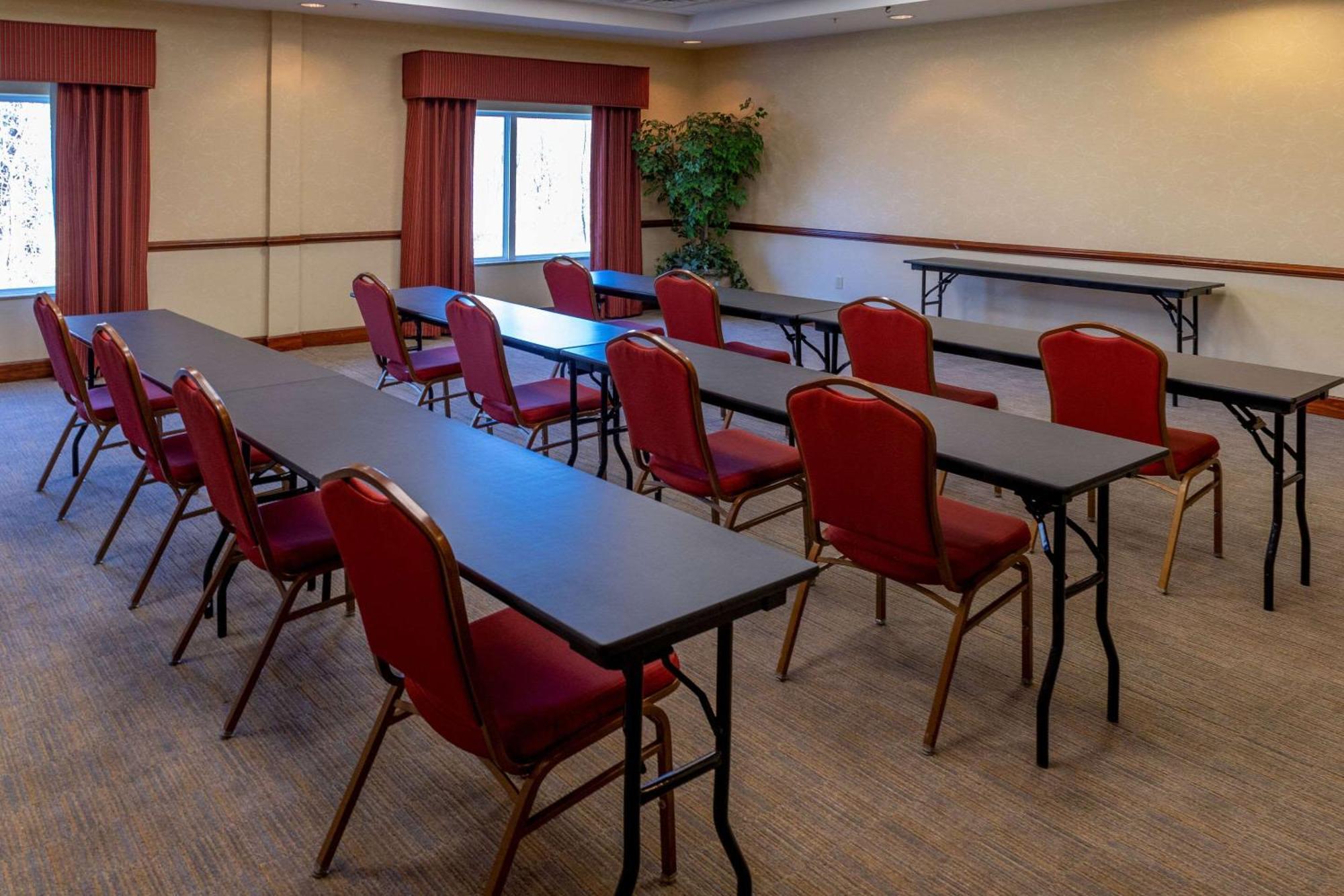 Country Inn & Suites By Radisson, Princeton, Wv Экстерьер фото
