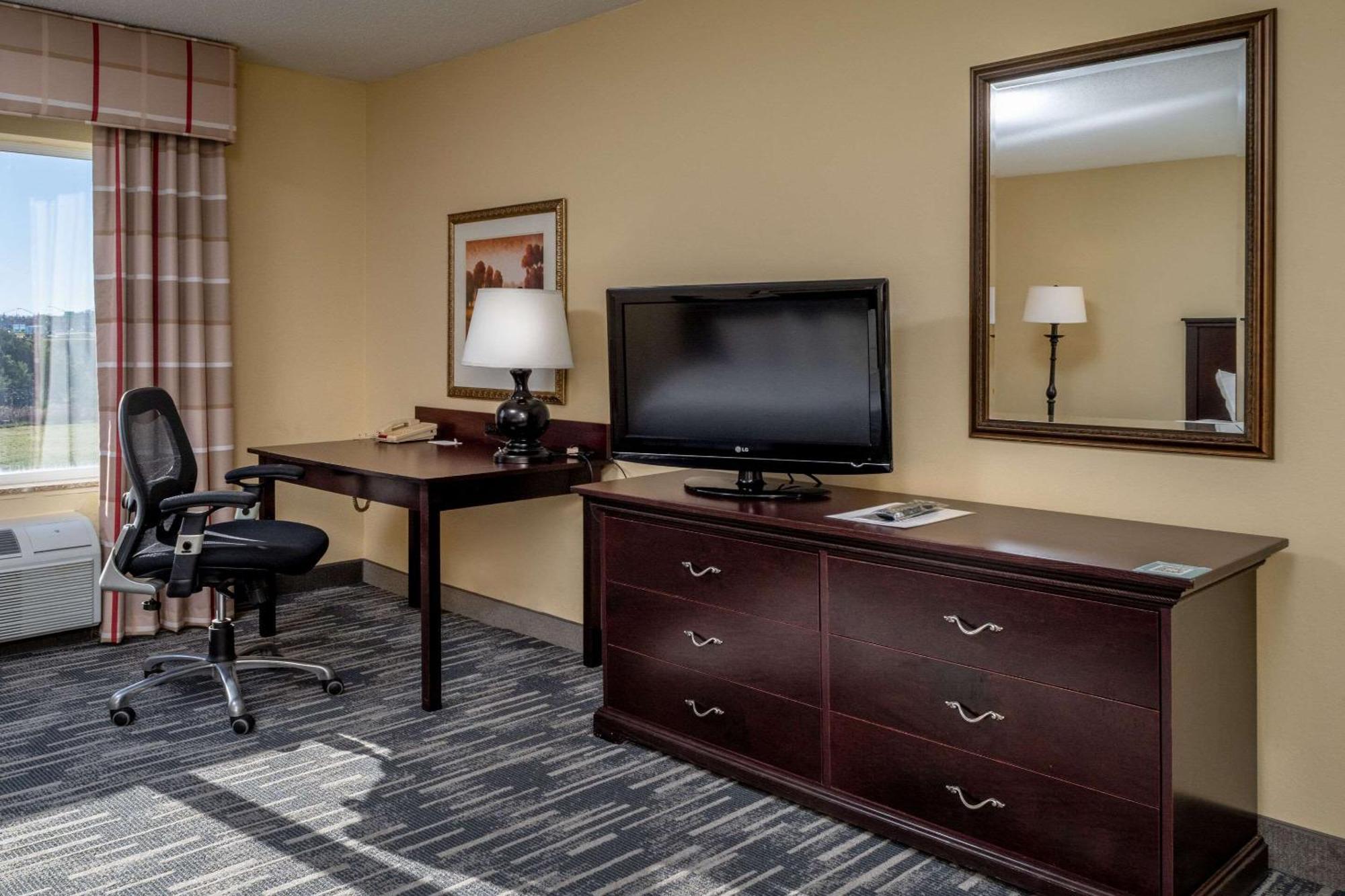 Country Inn & Suites By Radisson, Princeton, Wv Экстерьер фото