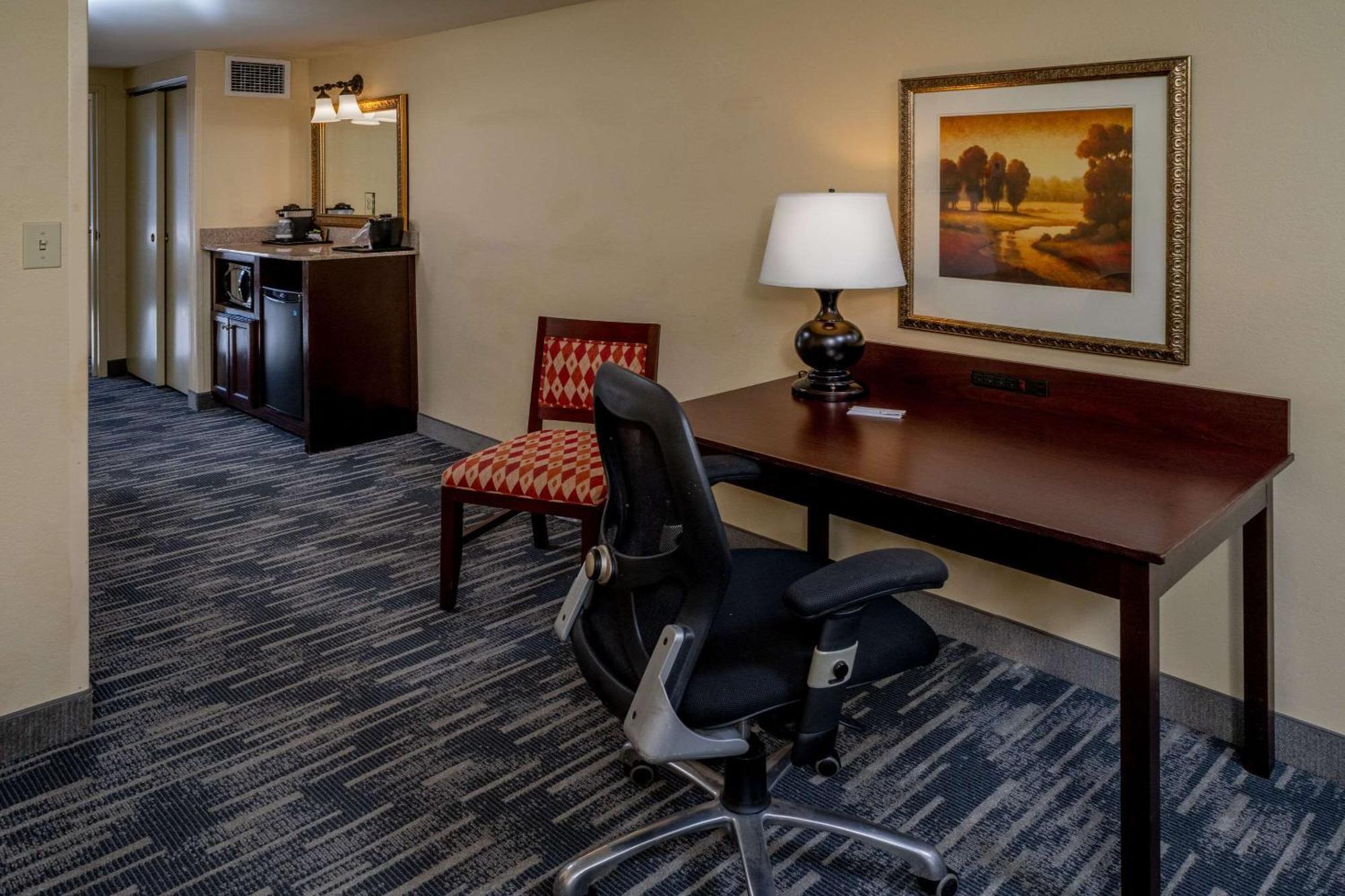 Country Inn & Suites By Radisson, Princeton, Wv Экстерьер фото